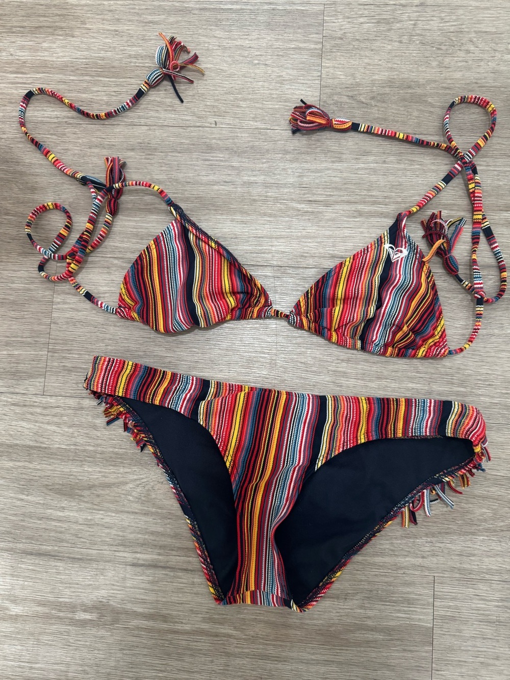 Roxy Vintage Striped Multicolor Triangle Bikini Set; size M
